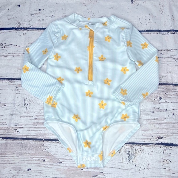 Carter's Daisy Long Sleeve One Piece Rashguard Size 18M - Picture 1 of 4